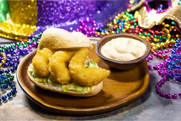 Busch Gardens Tampa Mardi Gras 2023 - Food - Shrimp Po Boy